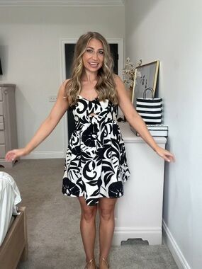 Black and Cream Floral Spaghetti-Strap Mini Dress